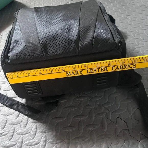 Vivitar Black Camera Backpack - Picture 3 of 15